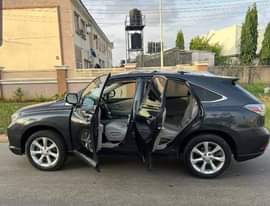 A picture of Lexus RX 350 2011