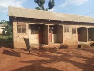 A picture of Quick sale 23m 4units single room with bathroom located at
