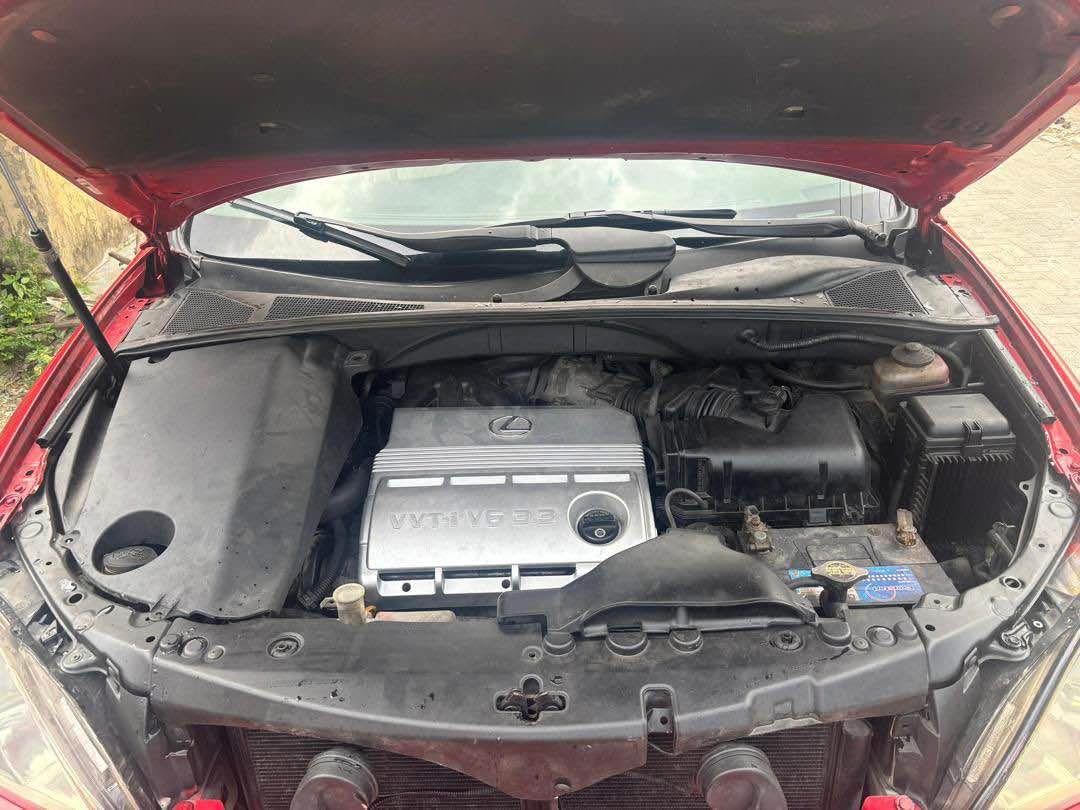 A picture of Full option Lexus Rx 330 2007