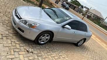 A picture of 2007 Honda Accord DC Toks standard