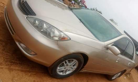 A picture of TOYOTA CAMRY 2004 bigdaddy