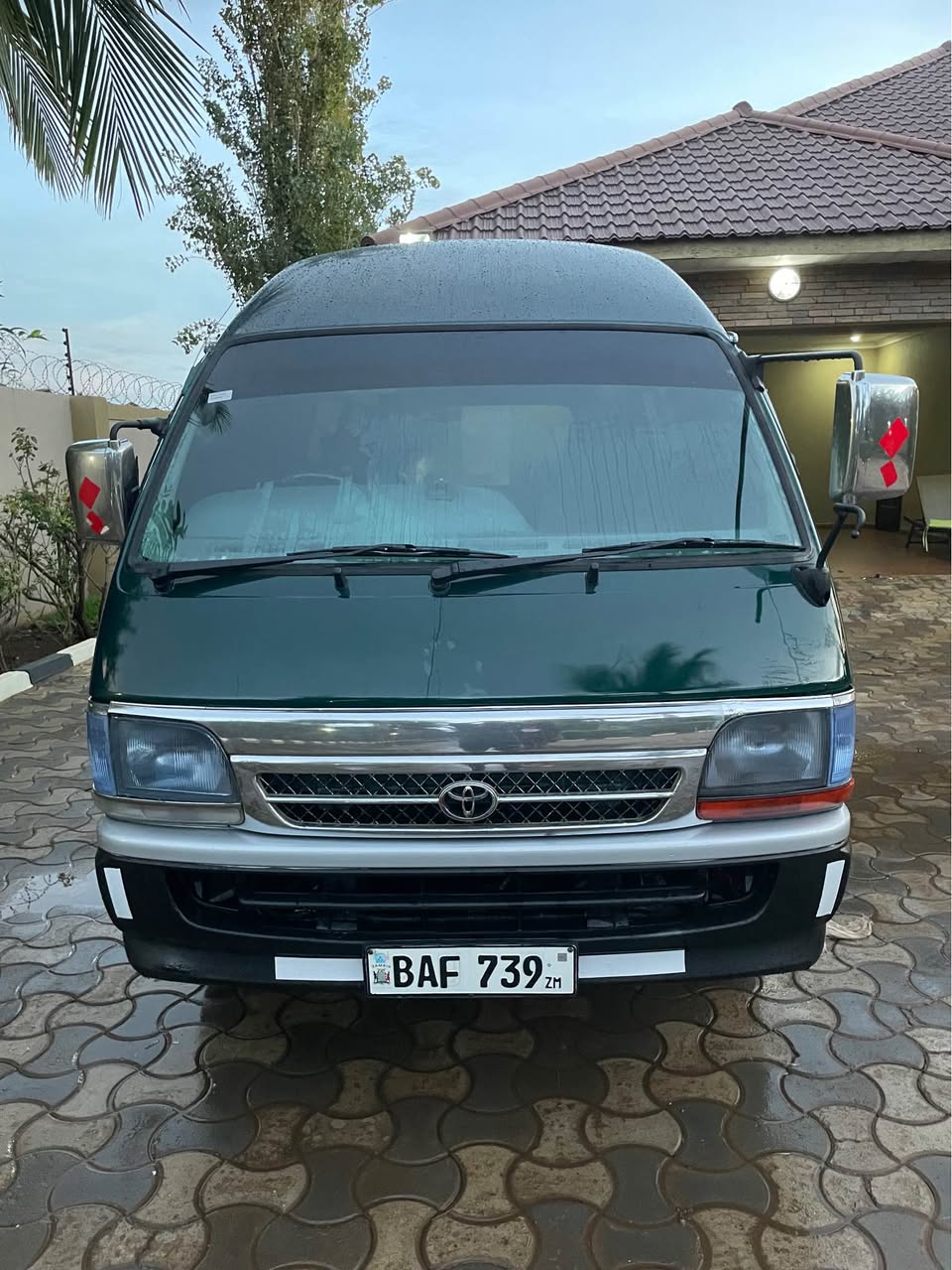 used toyota hiace