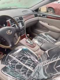 A picture of 2005 Lexus Es 300