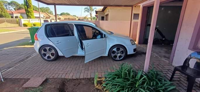 Cars F.