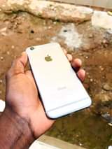 A picture of iPhone 6 64Gb at 230k