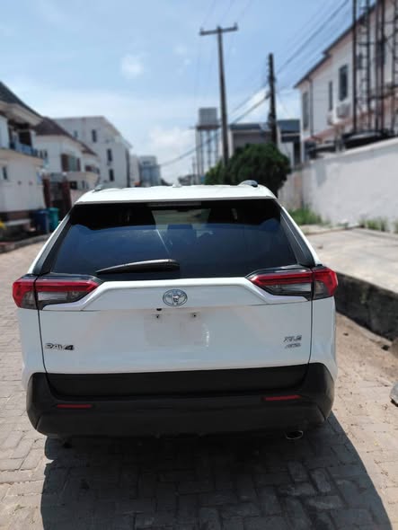 A picture of Toyota Rav4 2020