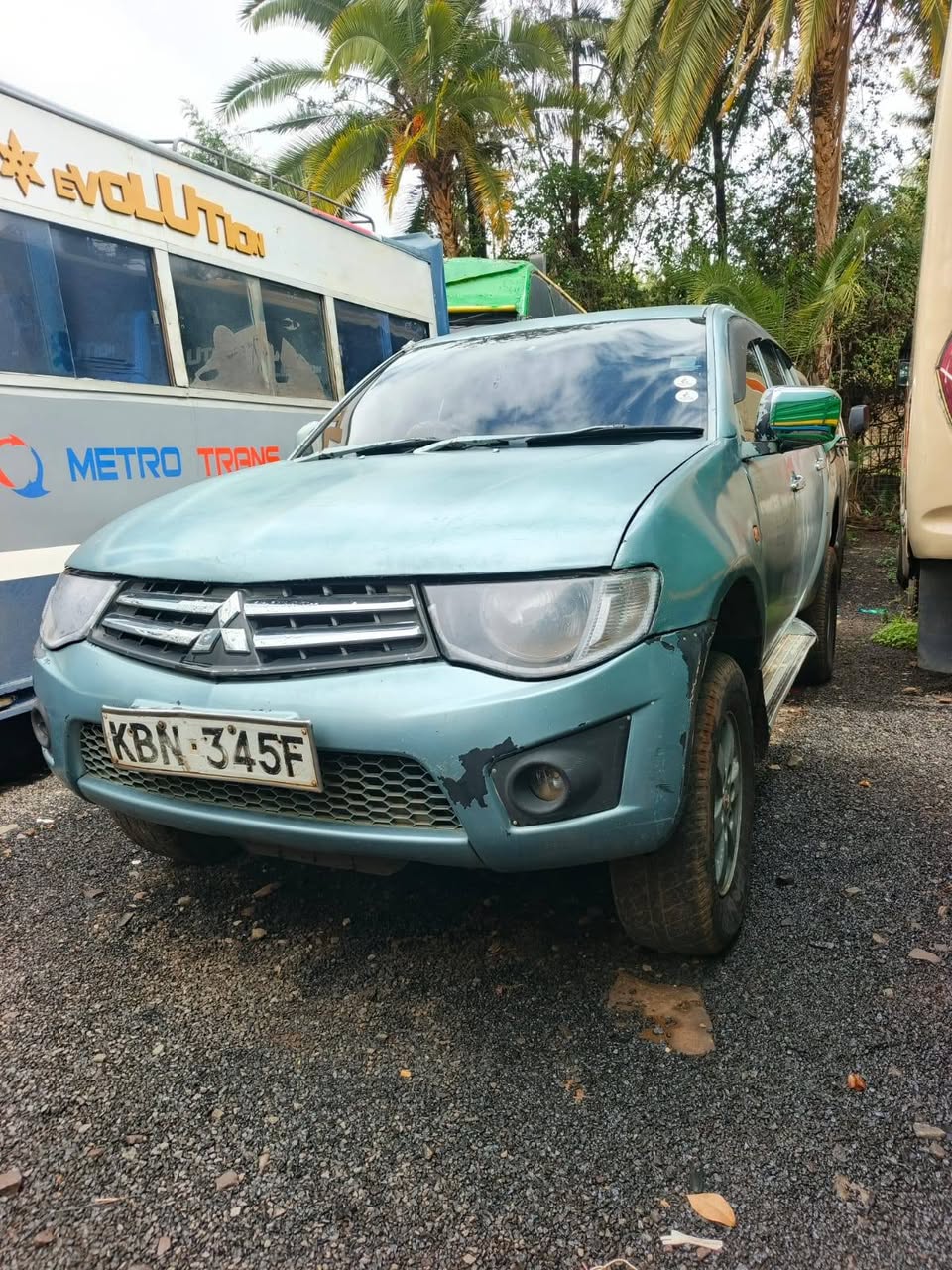 mitsubishi l200