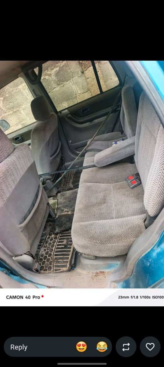 A picture of Honda Crv 1999 model needs body work tukumbo engine gear