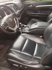 A picture of Clean Nigeria Used Toyota Highlander 2019 toks standard everything is