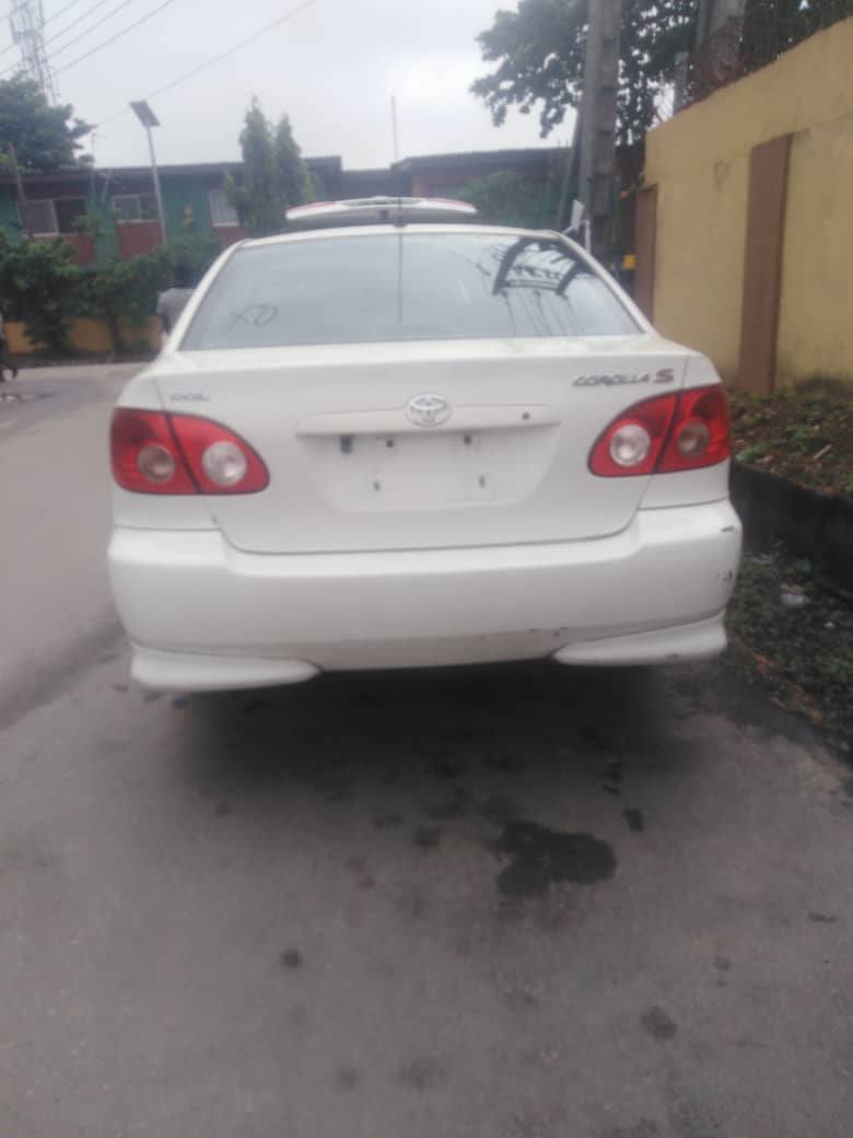 A picture of Toyota Corolla S 05 registered very clean and shape nothing