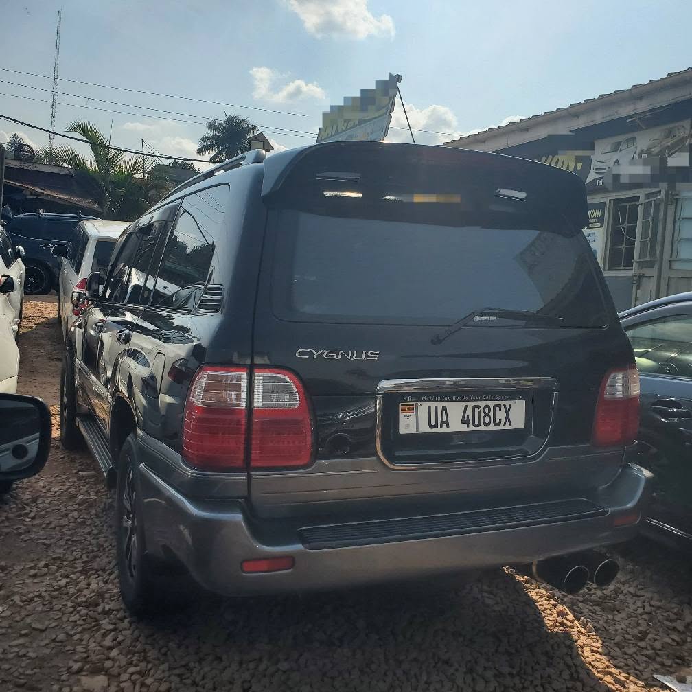 A picture of V8 2000 55M
