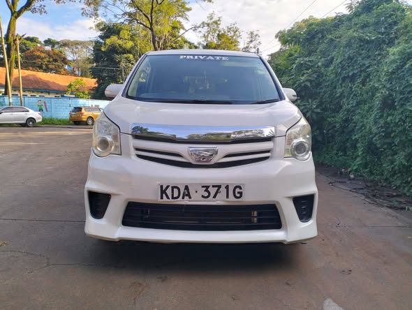 used toyota noah