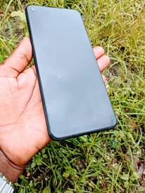 A picture of Infinix hot10 imenyooka mno gb64 ram4 net4g iwah