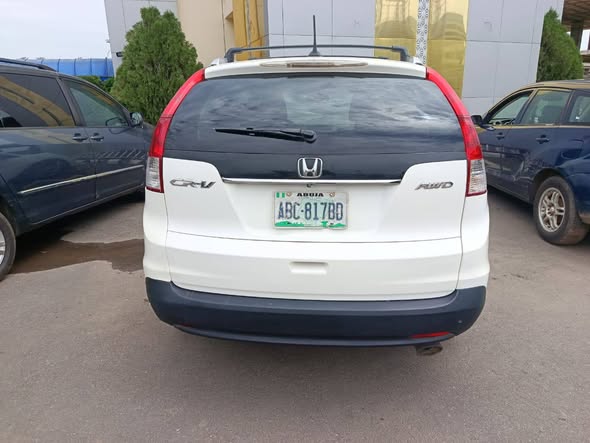 A picture of Honda CRV 2013