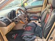 A picture of Lexus RX330 2006