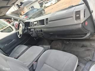 A picture of TOYOTA HIACE HUMMER 3 DIESEL ENGINE BUS 2010 MODEL