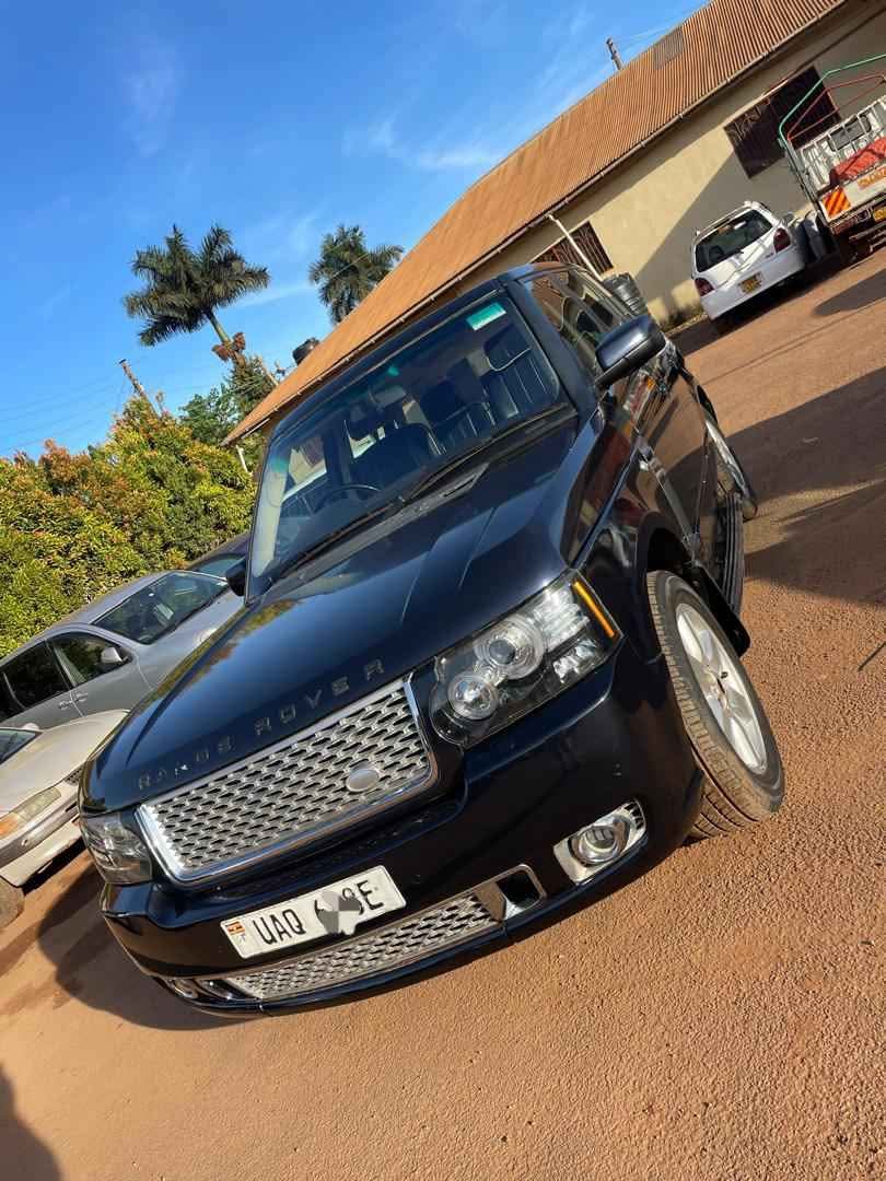 A picture of Range Rover vogue 30m 0706145834