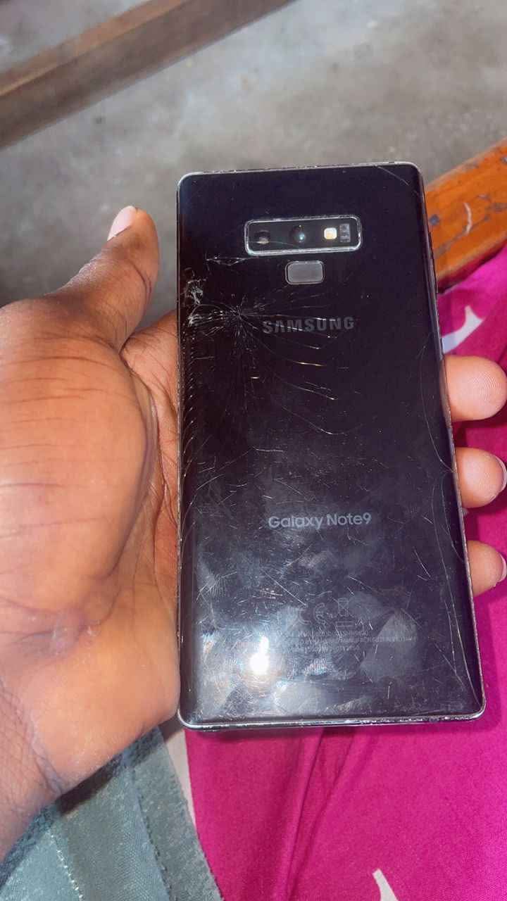 A picture of Samsung Note 9