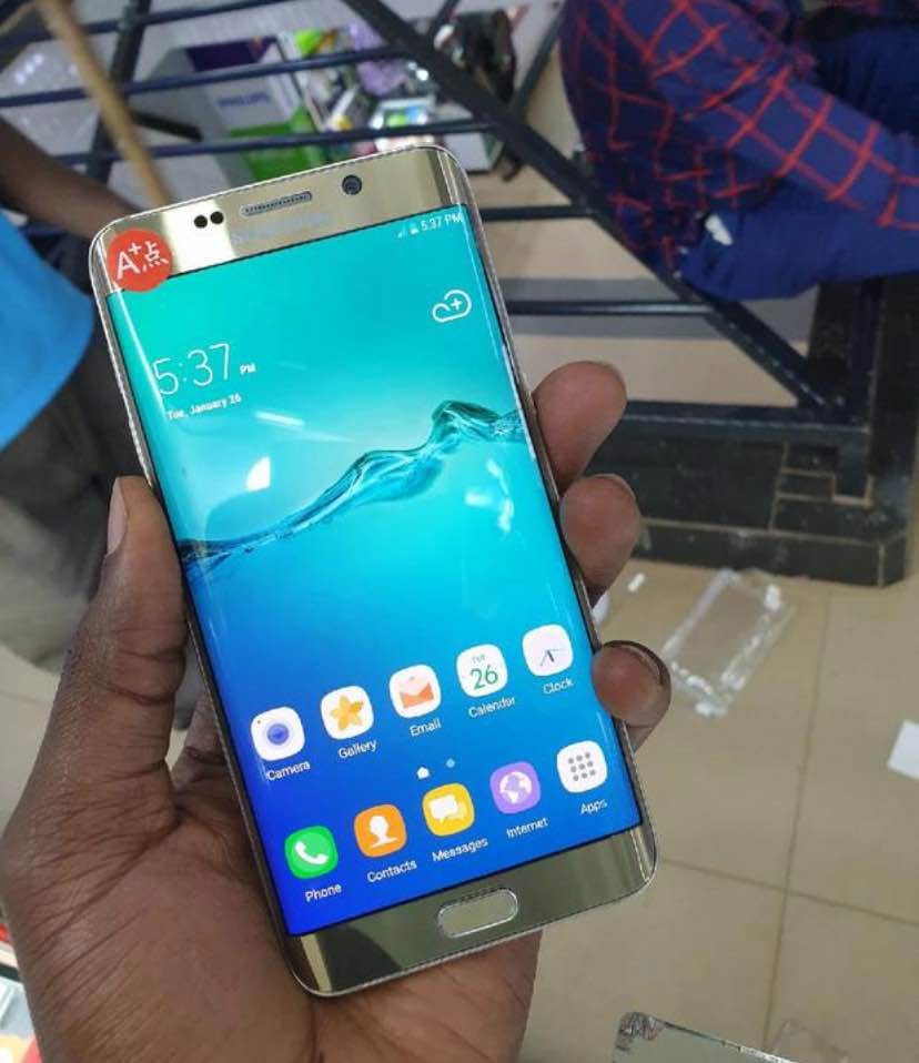 A picture of Samsung Galaxy S6 Plus