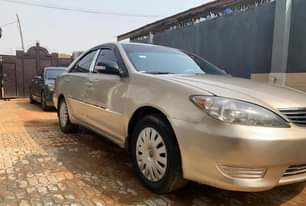 A picture of Toyota Camry 05 Tokunbo standard Very clean car