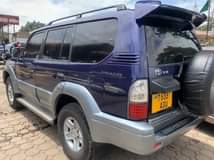 A picture of LANDCRUISER PRADO