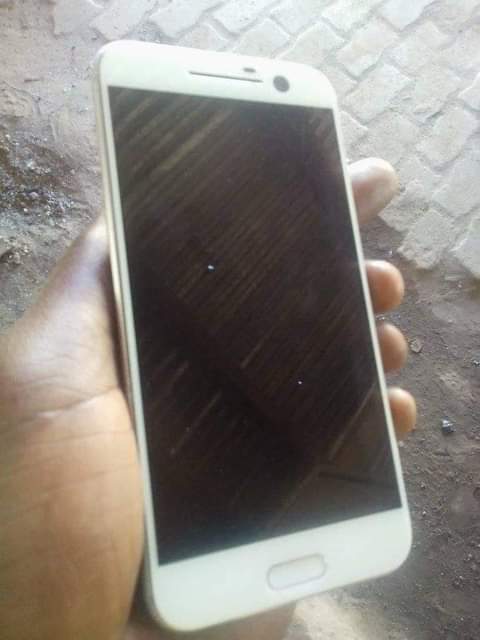 htc phones