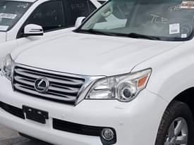 A picture of Lexus GX 460 2011 model