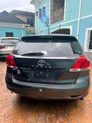 A picture of AWOOF OO FOREIGN USED Toyota Venza Limited 2012 Keyless Panoramic