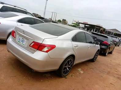 A picture of New Entry Highest grade Lexus ES 350 with double pano