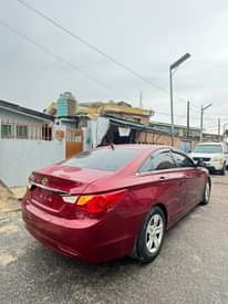 A picture of Car