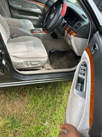 A picture of Grand mark II milion 3.9 Ipo mwanza Automatic Engine safi