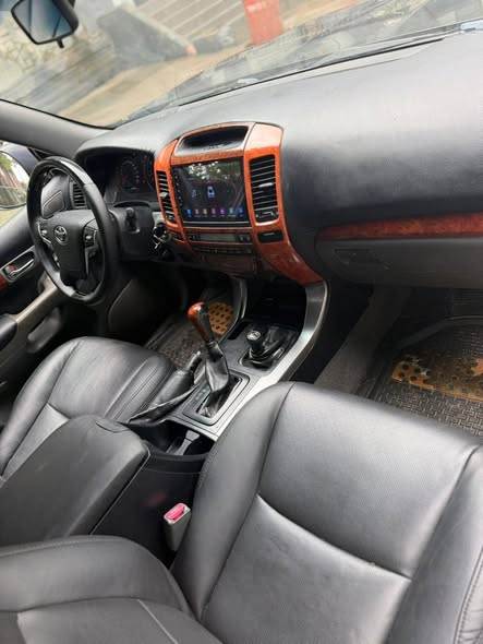A picture of Toyota landcruiser prado