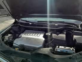 A picture of Model Toyota Venza Year 2010 Features Thumbstart Panoramic roof with