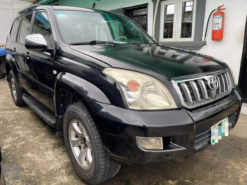 A picture of Nigerian Used 2008 Toyota Land Cruiser Prado Neatly Used Properly