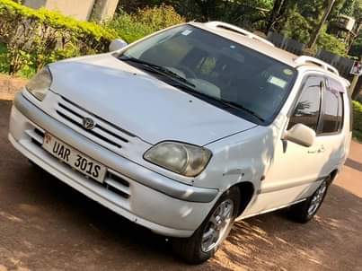 used toyota raum