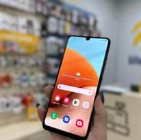 A picture of Samsung Galaxy A32