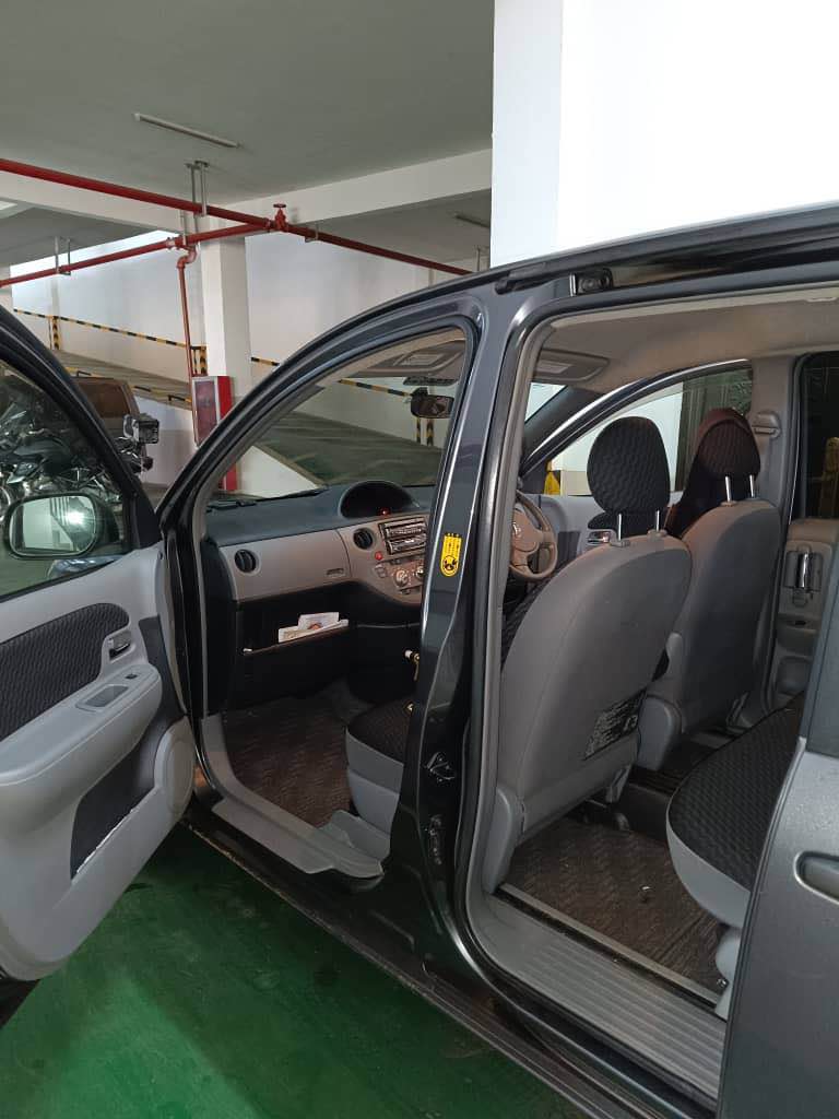 A picture of Car