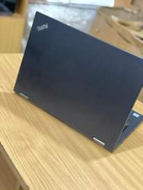 A picture of LENOVO THINKPAD X260 YOGA