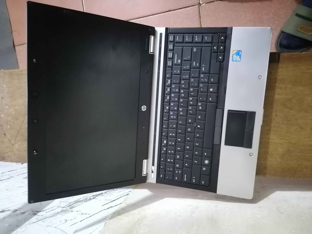A picture of HP i5 Laptop