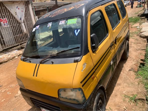 A picture of Mini bus Korope