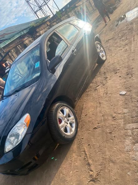 A picture of Toyota matrix