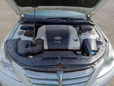 A picture of Hyundia genesis 2012 direct belguim