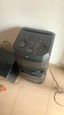 A picture of Xboom sound system