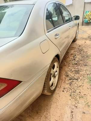 A picture of Mercedes benz