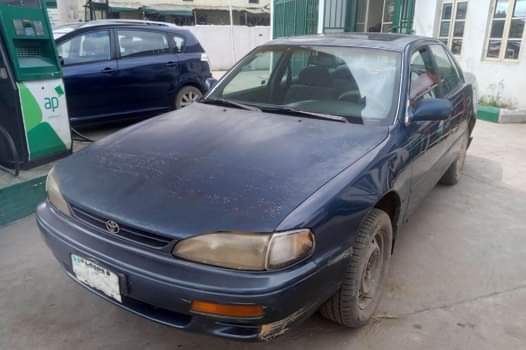 A picture of Toyota Camry 1996 register V6