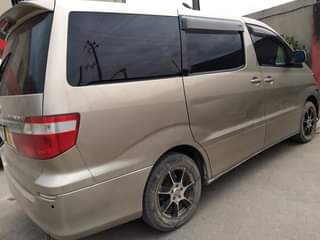 A picture of TOYOTA ALPHARD ENGENE Ndogo 0672847429 WhatsApp
