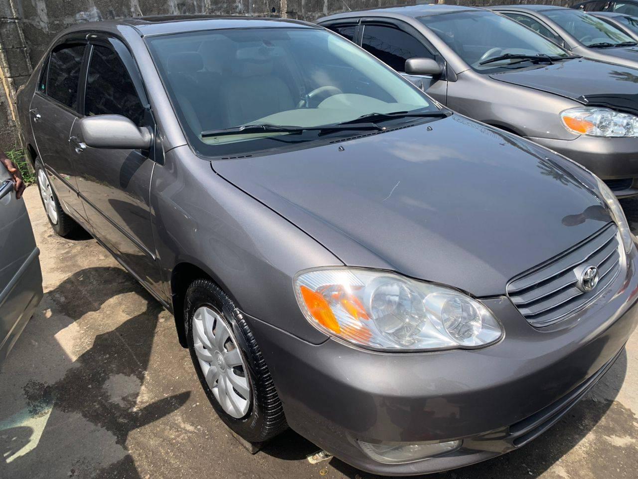 A picture of 2005 Toks standard toyota corolla