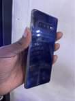 A picture of Samsung s10plus
