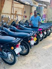 A picture of TVS HLX 150X