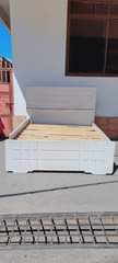 A picture of NAUza kitanda 5 6 Bei 185 tu nipgie 0689319654 mbao
